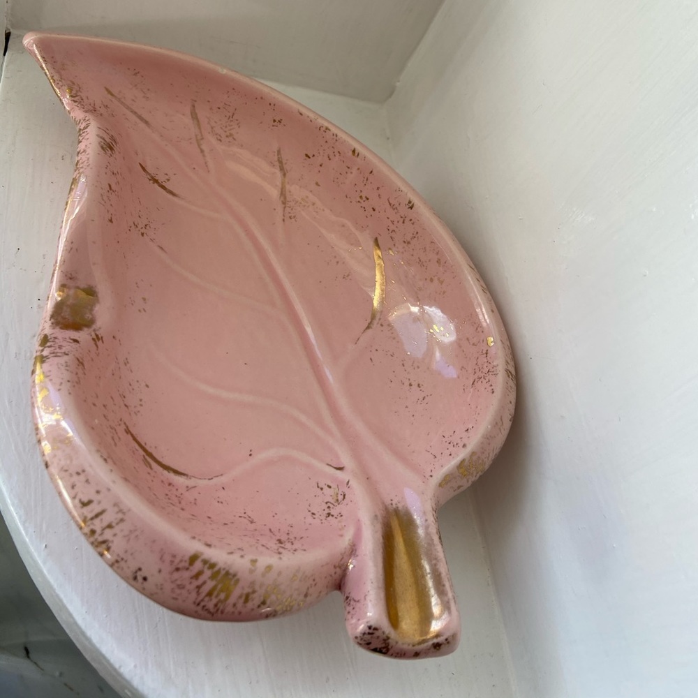 Vintage Pink Leaf Dish
